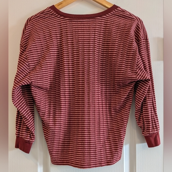 Anthropologie Hannah Pink Red Striped Knit Textured V-Neck Thermal Shirt Size S - Picture 10 of 15